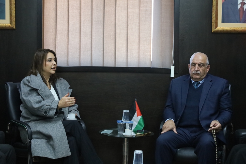صندوق النفقة الفلسطيني يلتقي نائب محافظ القدس لتعزيز الشراكة بين الطرفين