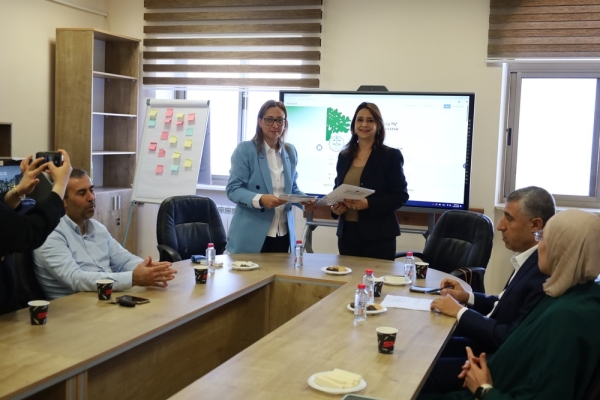 صندوق النفقة الفلسطيني وعيادة جامعة بيرزيت القانونية يوقعان مذكرة تفاهم